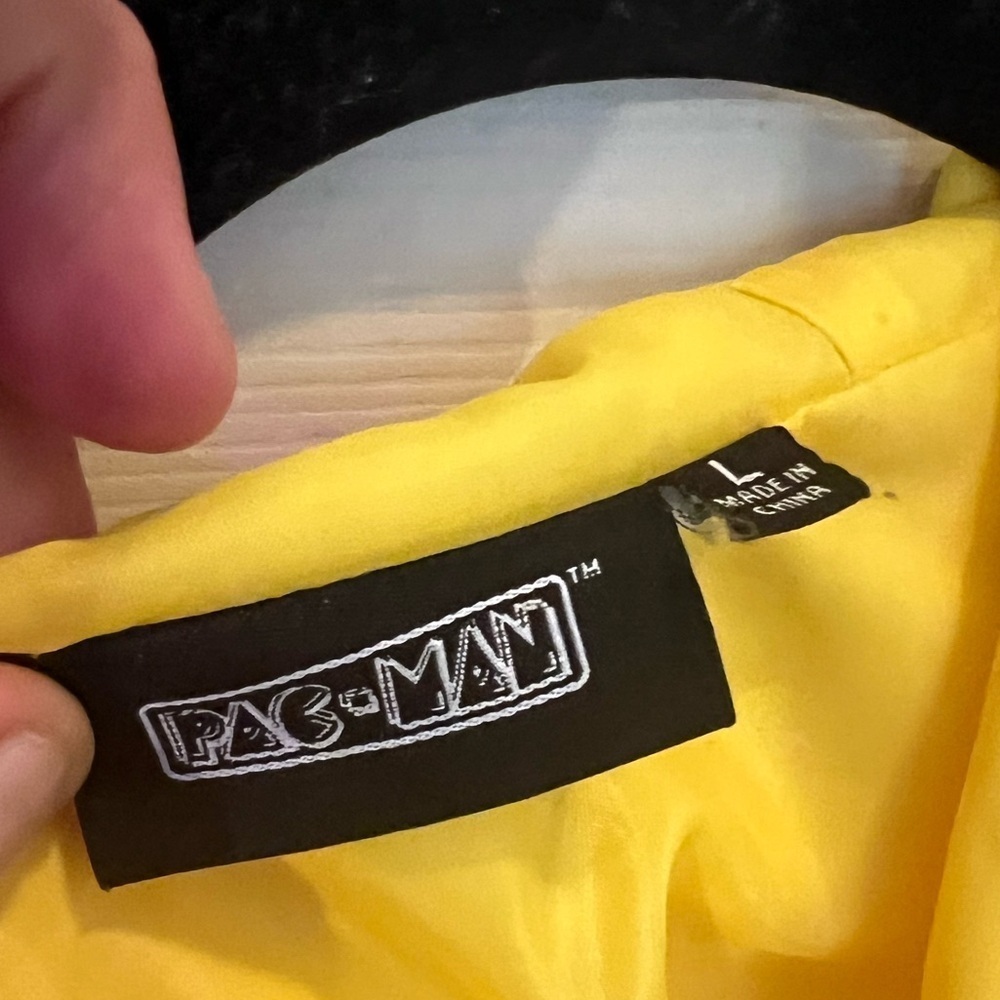 Pac-Man Video Game Hoodie Windbreaker Jacket - Picture 9 of 10